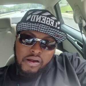 Meet your Posher, Montret